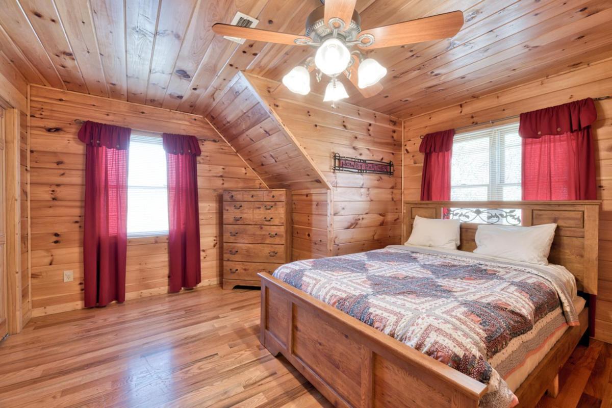 Cherokee Lodge Sevierville Exterior photo