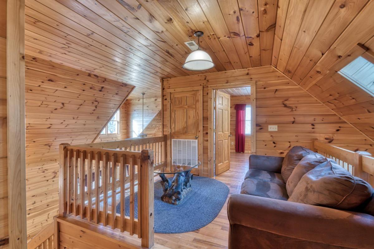 Cherokee Lodge Sevierville Exterior photo