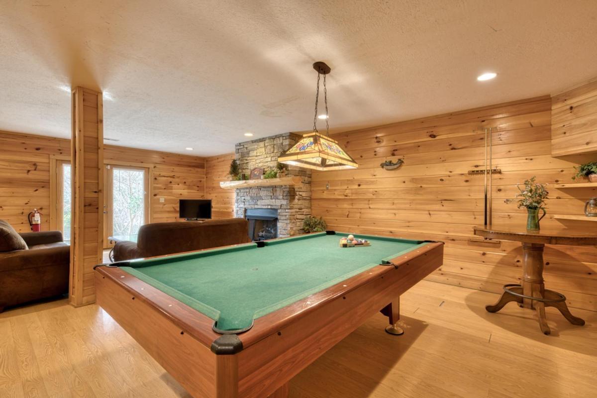 Cherokee Lodge Sevierville Exterior photo